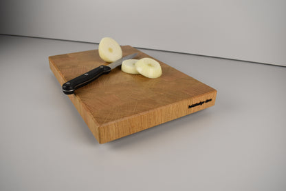 Handgefertigtes Stirnholz Zwiebelschneidebrett