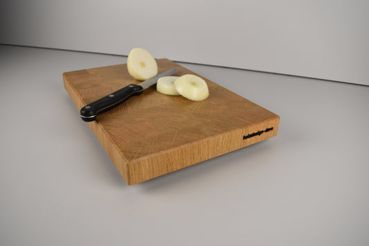 Handgefertigtes Stirnholz Zwiebelschneidebrett