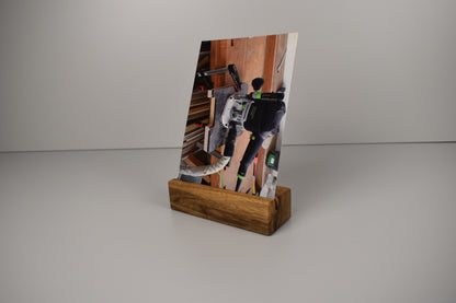 Postkartenhalter aus Holz