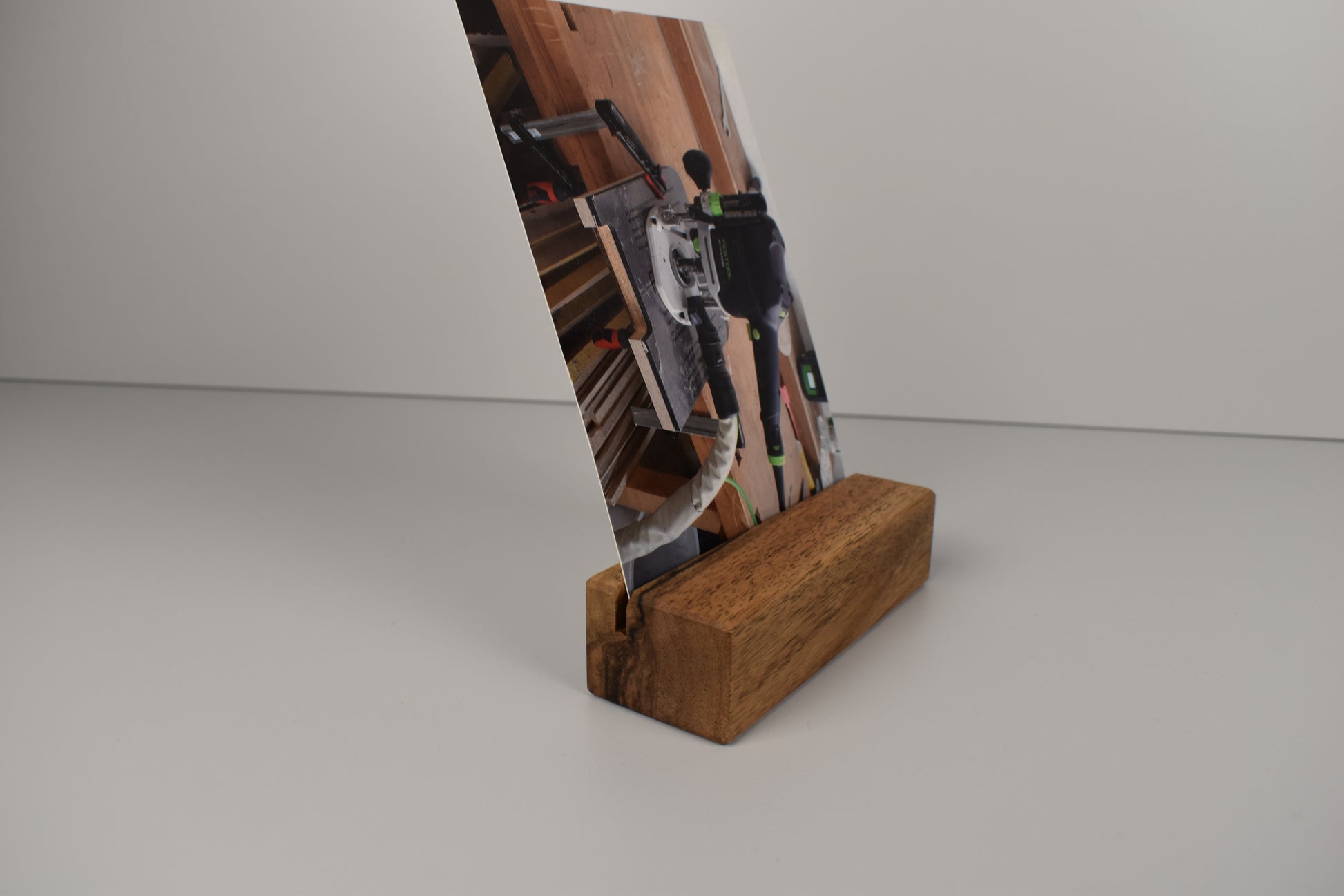 kartenständer aus holz