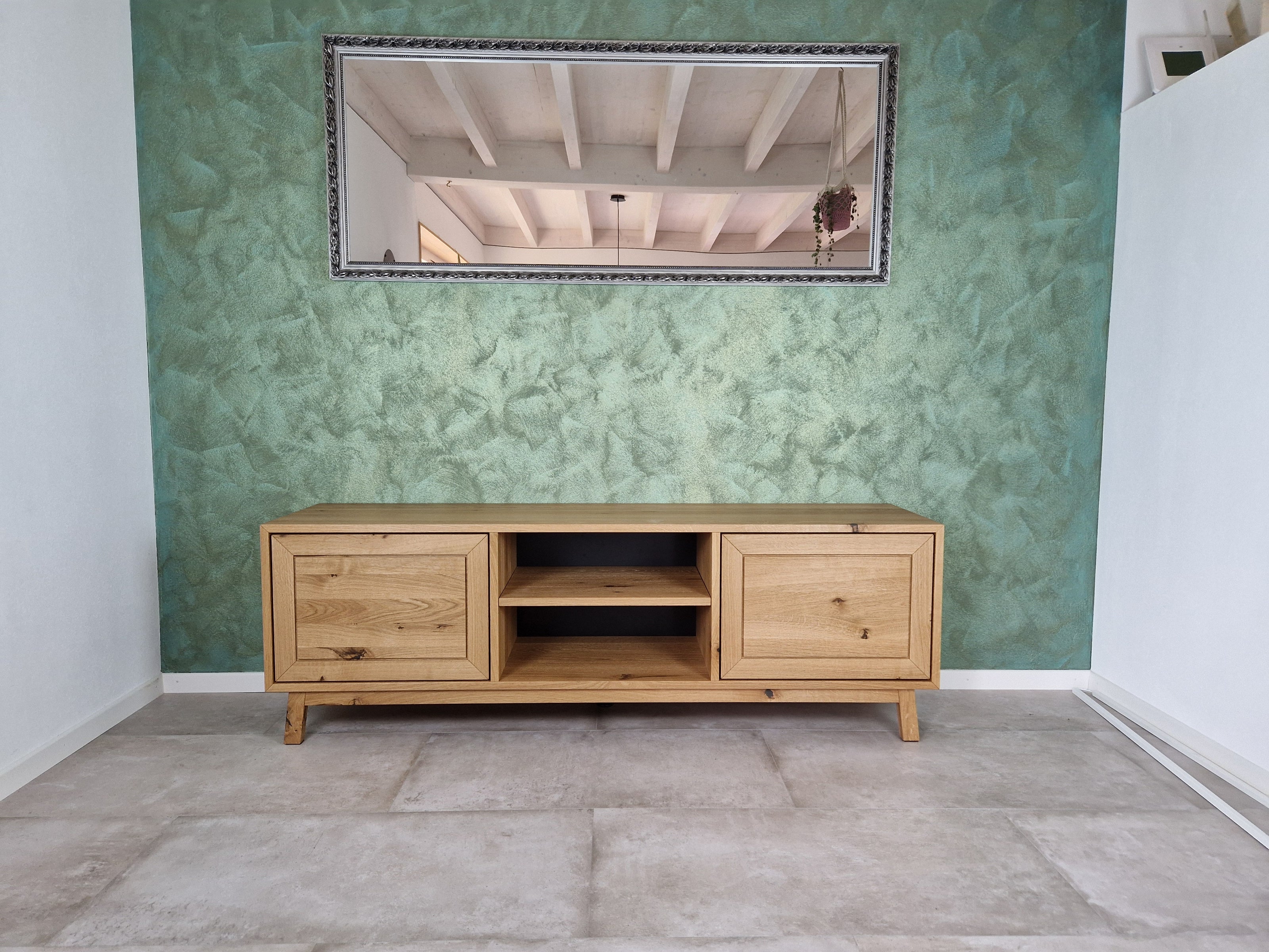 Sideboard aus Eiche / Massivholzmöbel Aargau